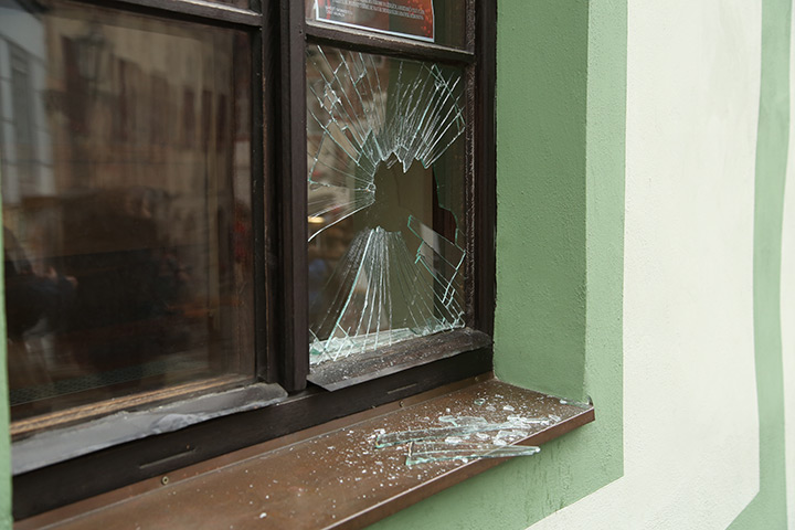 A2B Glass are able to board up broken windows while they are being repaired in Jarrow.